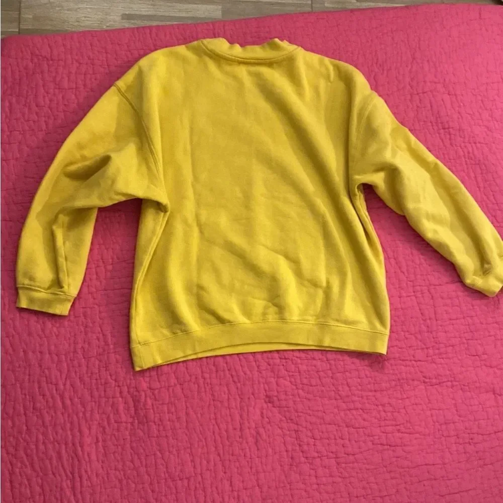 PLAYBOY bold yellow
